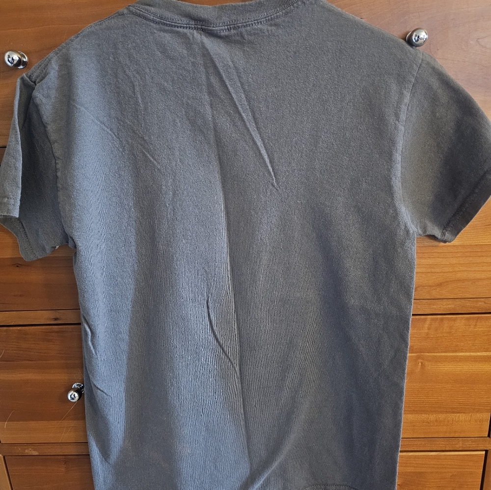 T-shirt - Picture 2 of 3